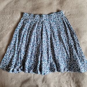 Uniqlo || printed blue skirt